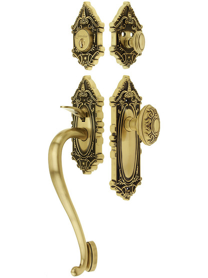 Grandeur Grande Victorian Thumblatch Entrance Set With Grande Victorian Knob in Antique Brass.